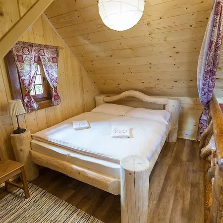 Apartment Koliba Pacho - Zrub Evka