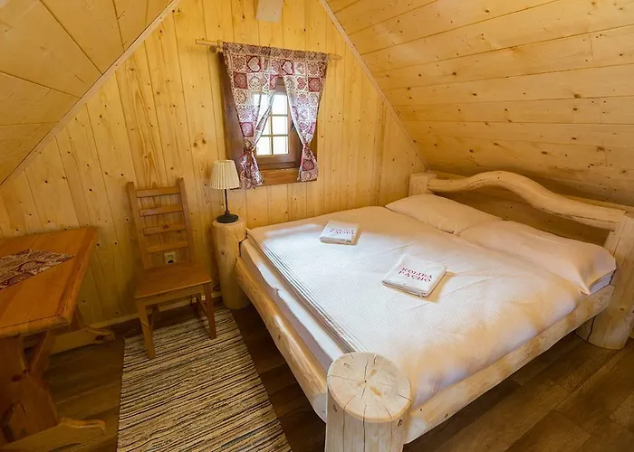 Koliba Pacho - Zrub Evka Apartamento Prievidza